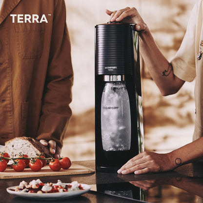 SodaStream Terra Water Carbonator – 3 x Carbonator Bottles & CO2 Cylinder